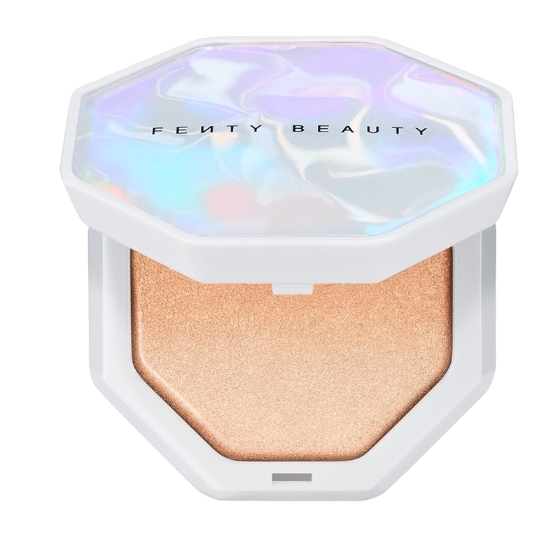 Fenty Beauty Demi Glow Light diffusing Highlighter